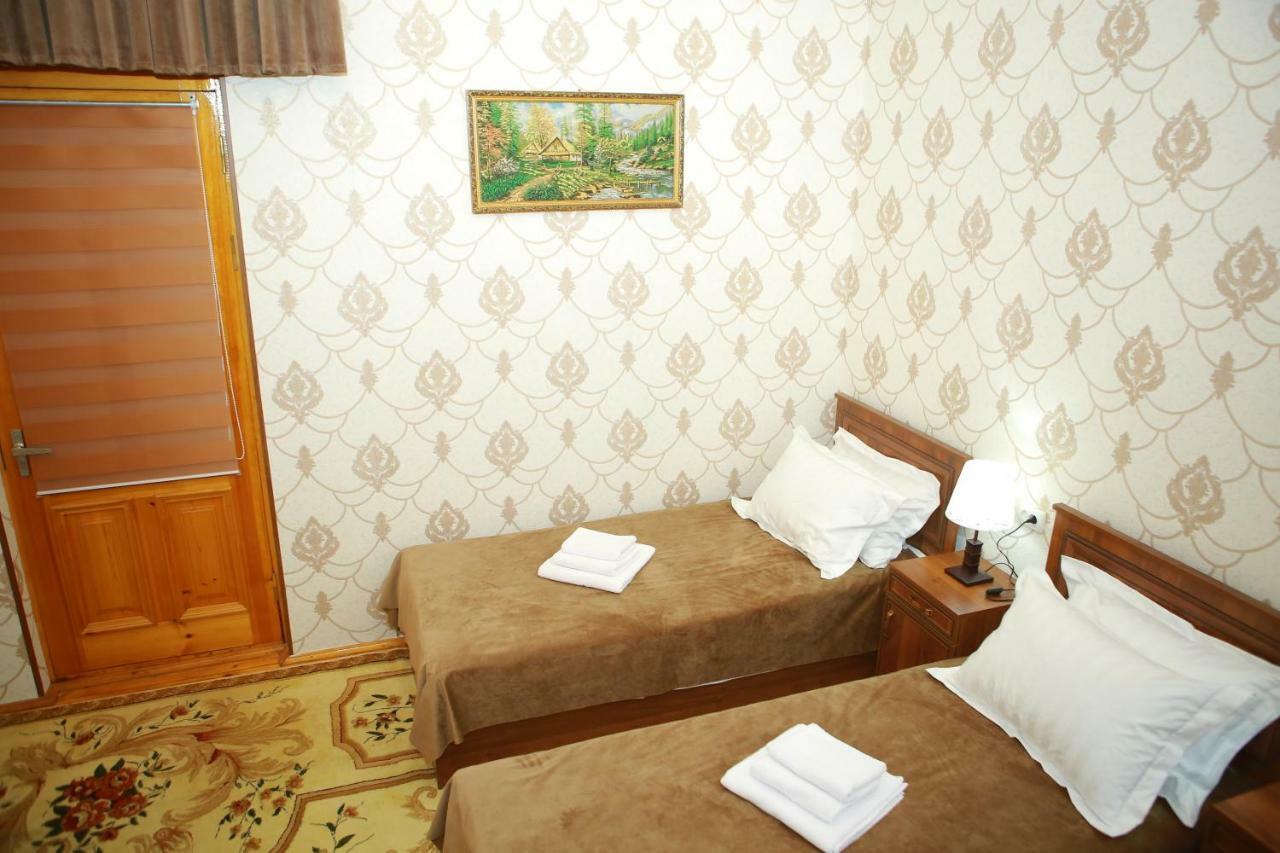 Xum Don Hotel Samarkand Exterior photo